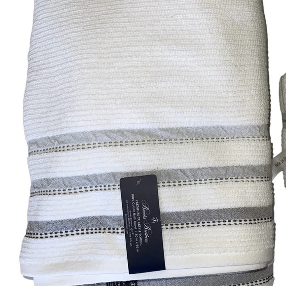 Brooks Brothers Premium Turkish Bath towels set of 2 White gray stripes NWT - Picture 3 of 7